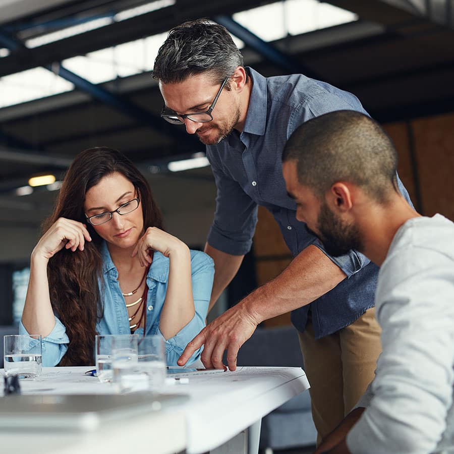 Zusammenarbeit Projektmanagement COMPLAVIS